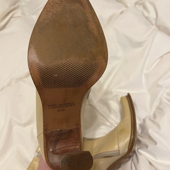 𝅺Cream funky boots. - Picture 5 of 5